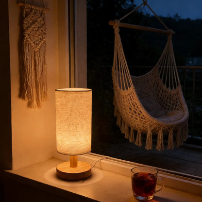 1PC Wooden Bedside Lamp Linen Shade USB LED Night Light Warm Glow Table Lamp Bedroom Decor Modern Minimalist Desk Lamp Reading Light Nightstand Lamp Home Decor Ambient Lighting Living Room Office Study Room Indoor Lighting Gift Wholesale